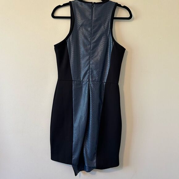 Lovers + Friends Simmer Bodycon Snakeskin Blue Embossed Black Side Panels Dress - Picture 3 of 11